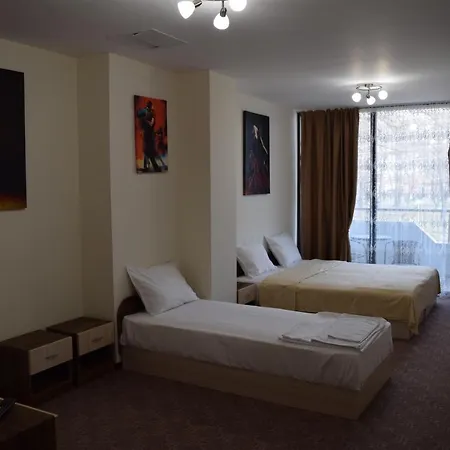Hotel-restaurant Dimax * Yoakim-Gruevo