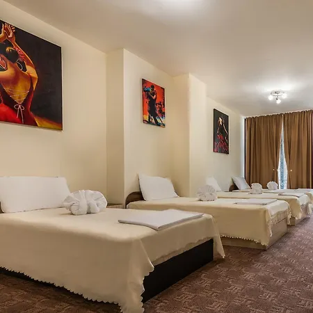 Hotel-restaurant Dimax * Yoakim-Gruevo
